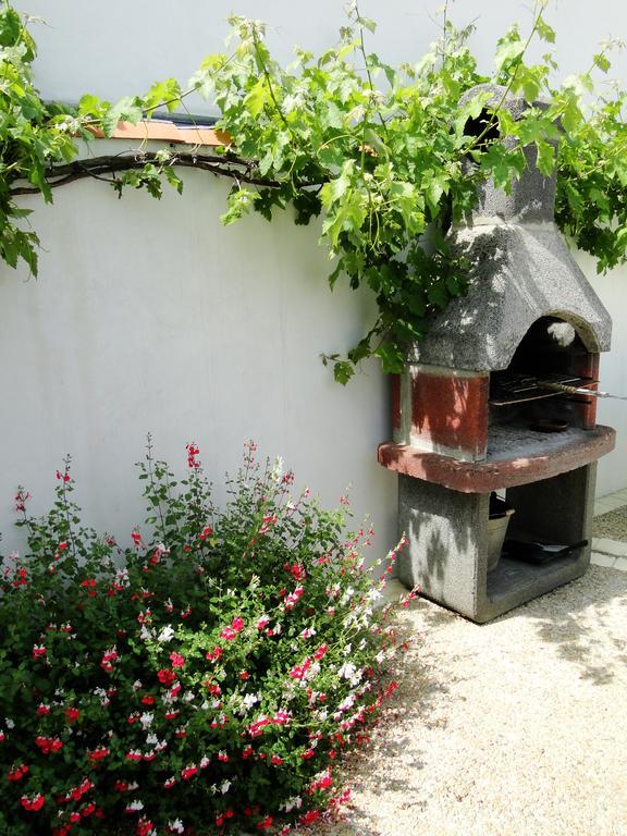 La Petite Maison Sur L'Ile De Re La Flotte Luaran gambar
