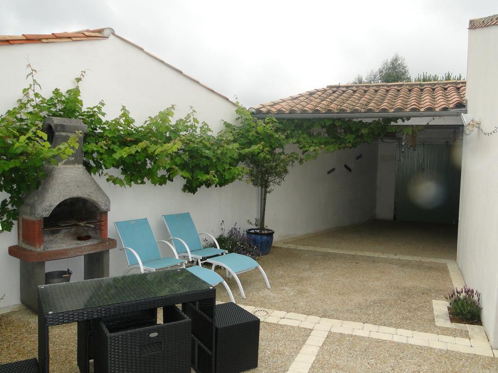 La Petite Maison Sur L'Ile De Re La Flotte Luaran gambar